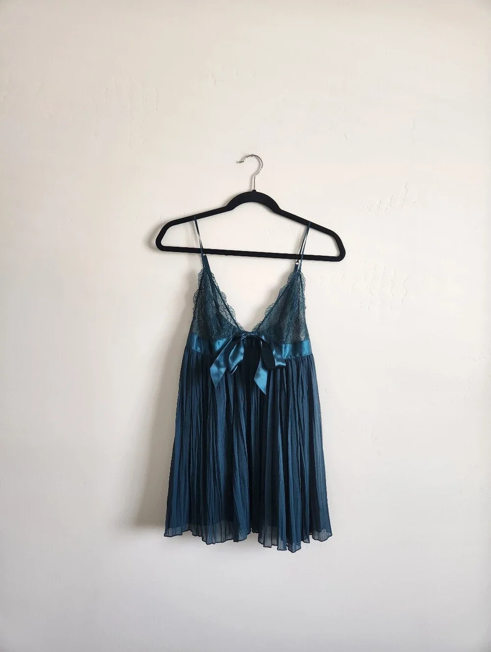 Victoria’s Secret Pleated Babydoll Size Large